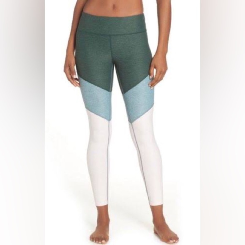 Outdoor Voices Size Large Spring 7/8 Leggings Hunter/Slate/Ballet